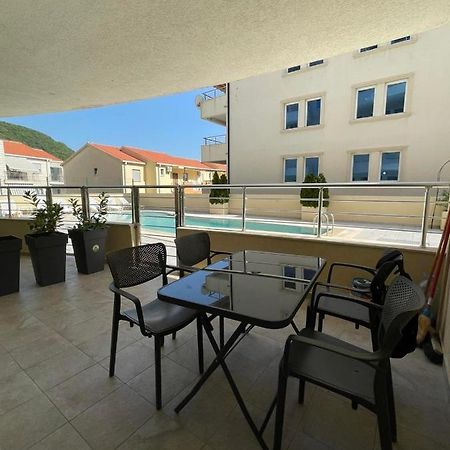 Charm Apartment Petrovac Bagian luar foto