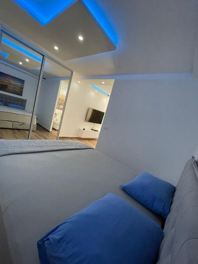 Charm Apartment Petrovac Bagian luar foto