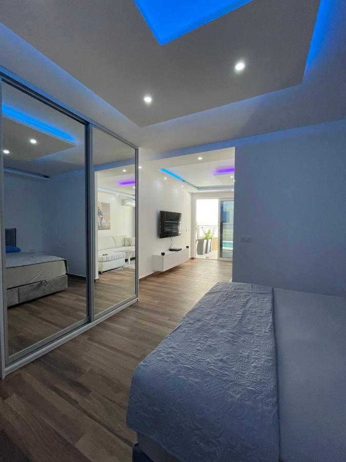 Charm Apartment Petrovac Bagian luar foto