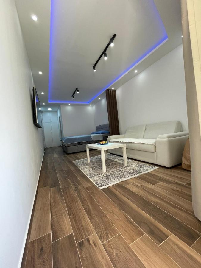 Charm Apartment Petrovac Bagian luar foto