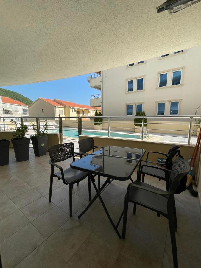 Charm Apartment Petrovac Bagian luar foto