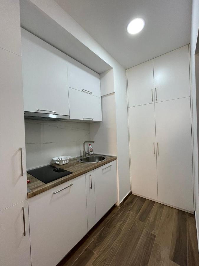 Charm Apartment Petrovac Bagian luar foto